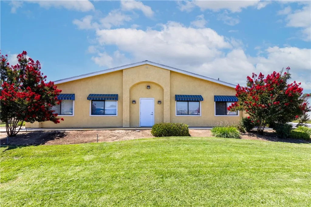 9240 Limonite Avenue, Jurupa Valley, California 92509 home-pic-0