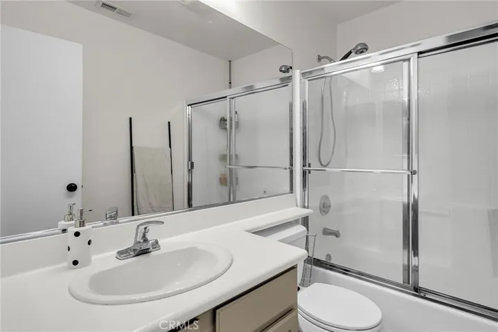 30462 Pelican B, Murrieta, California 92563