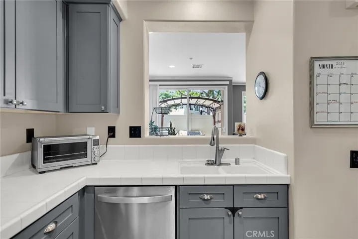 30462 Pelican B, Murrieta, California 92563