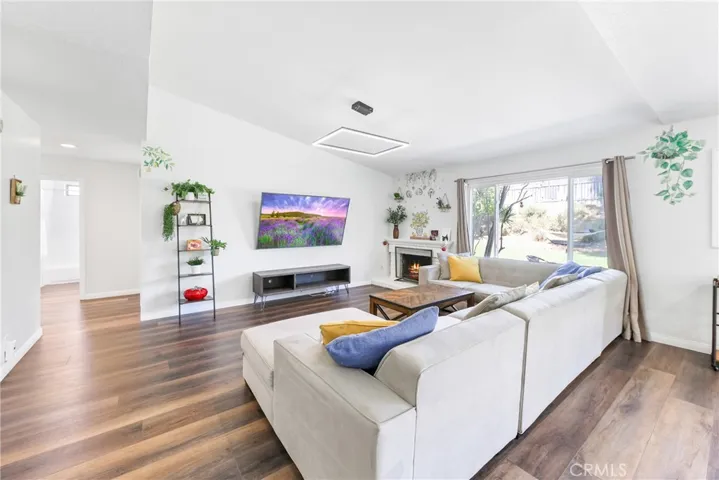 4586 Avenida De Las Flores, Yorba Linda, California 92886
