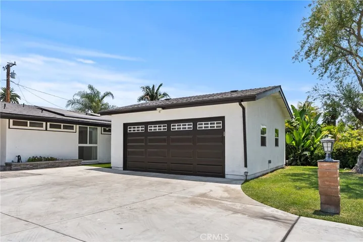 10824 Groveside Avenue, Whittier, California 90603