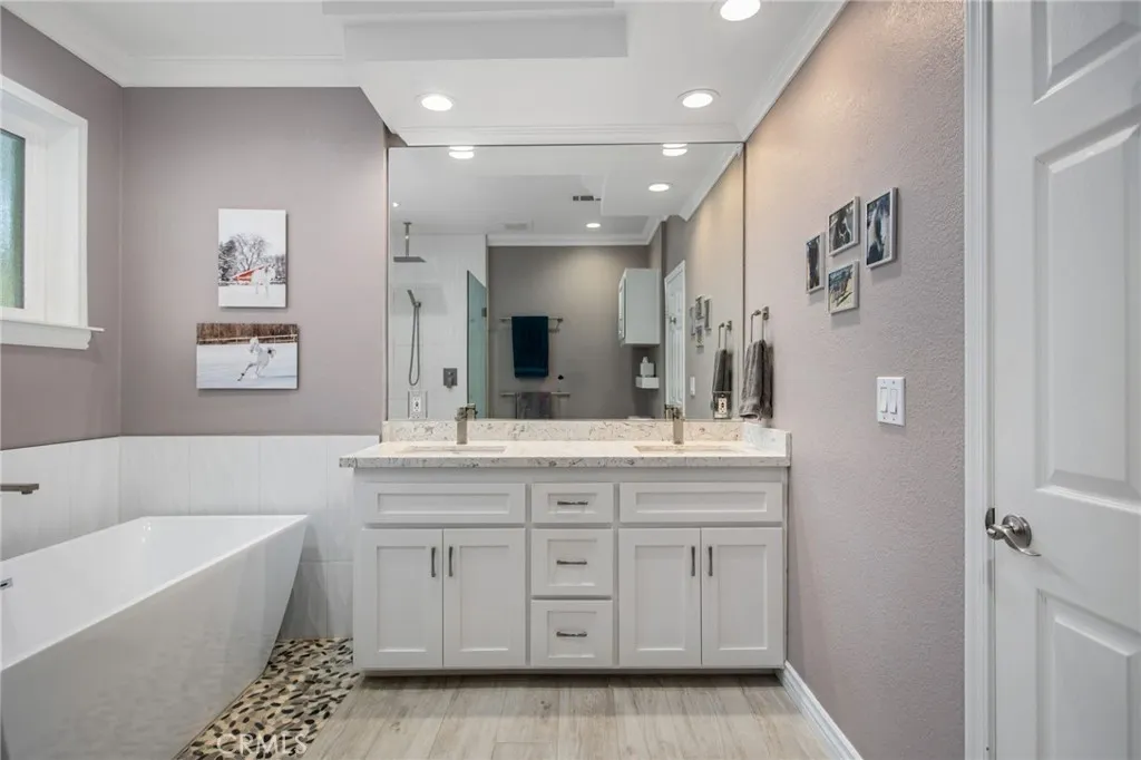 30201 Spray Drive, Canyon Lake, California 92587 home-pic-29
