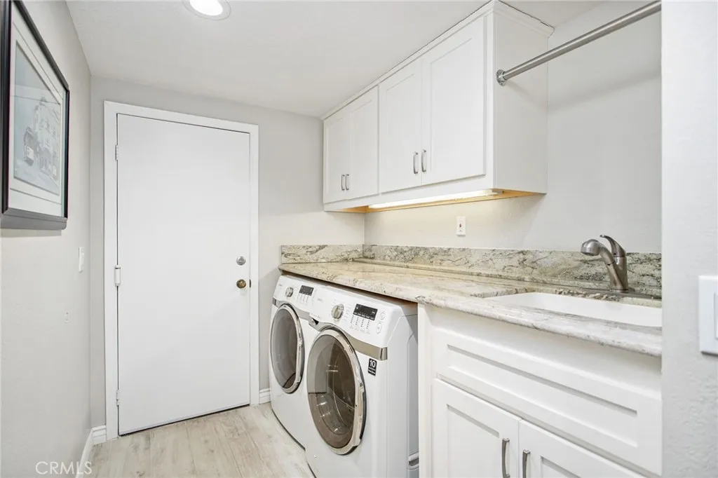 30201 Spray Drive, Canyon Lake, California 92587 home-pic-14