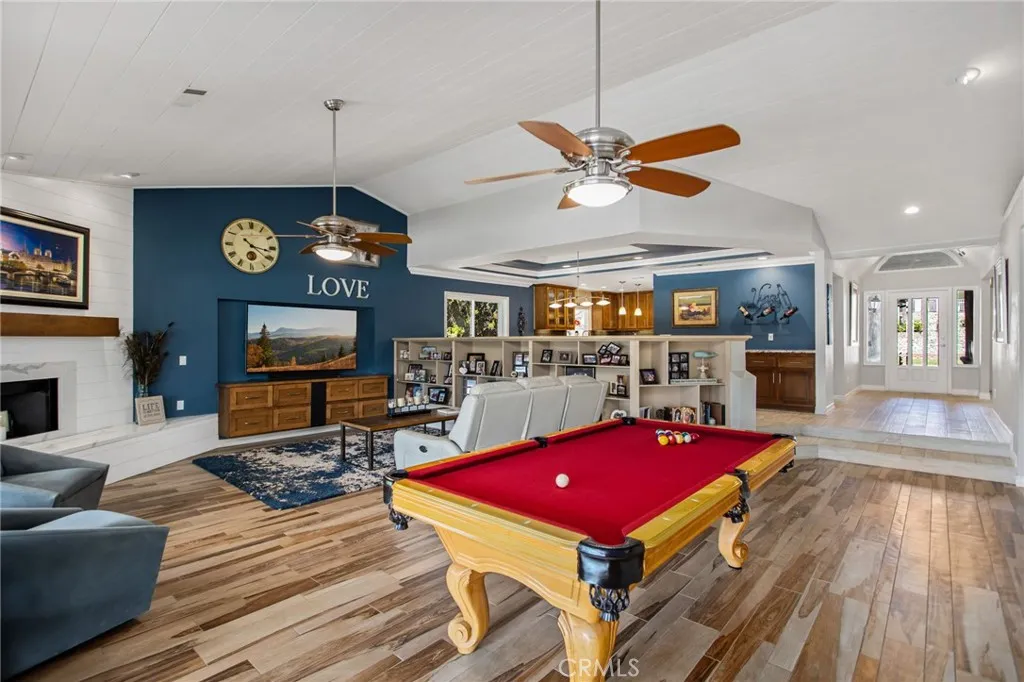 30201 Spray Drive, Canyon Lake, California 92587 home-pic-24