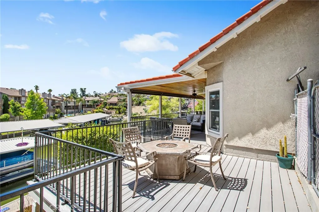 30201 Spray Drive, Canyon Lake, California 92587 home-pic-39