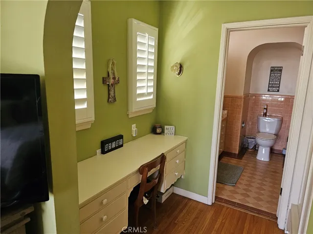 Master Bedroom Workstation