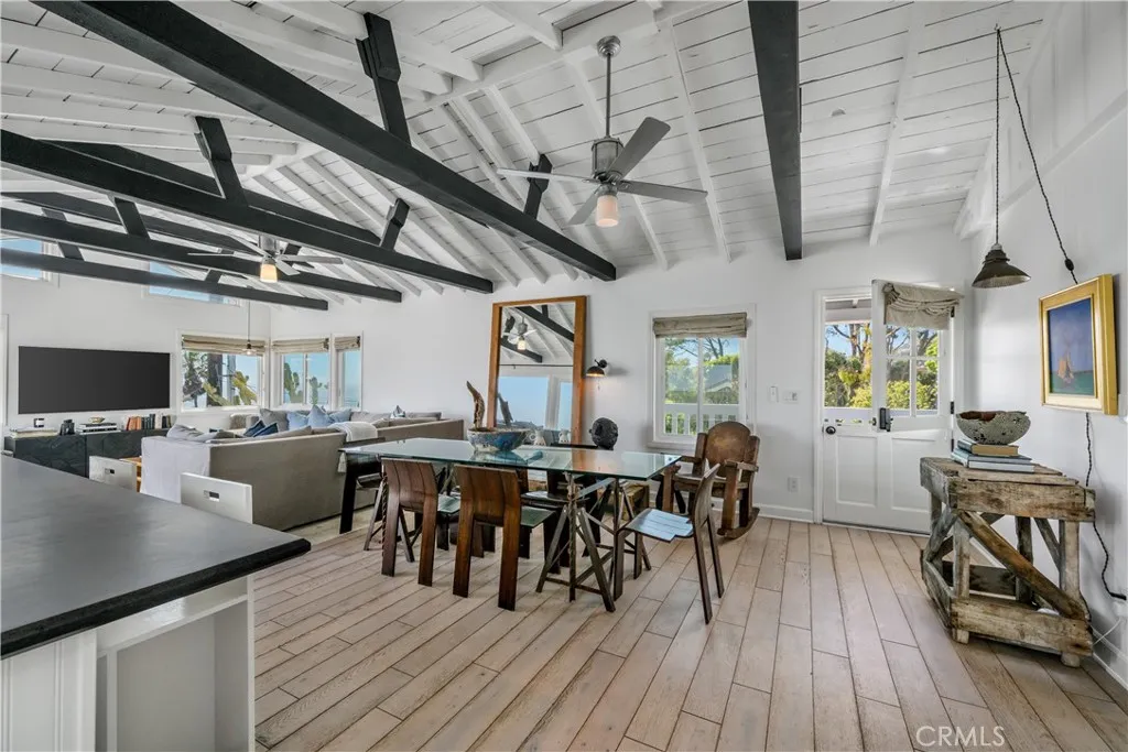 31875 Circle Drive, Laguna Beach, California 92651 home-pic-4