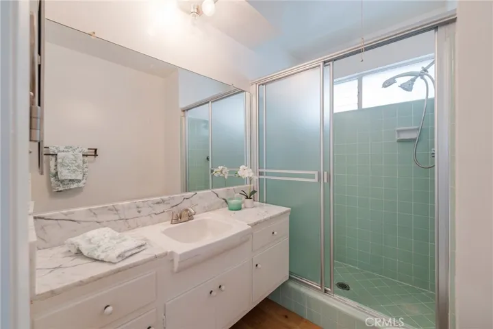 primary​​‌​​​​‌​​‌‌​​‌​​​‌‌​​​‌​​‌‌​​‌‌​​‌‌​​​​ bathroom