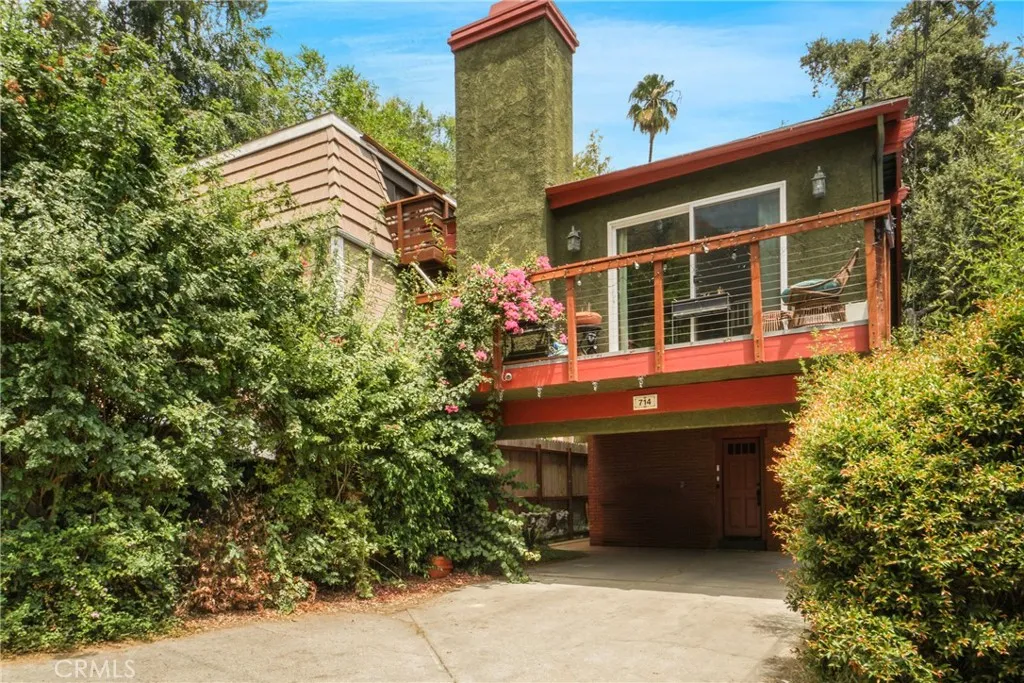714 Brookside Lane, Sierra Madre, California 91024, 3 Bedrooms Bedrooms, ,3 BathroomsBathrooms,Residential,For Sale,Brookside,SR25157930