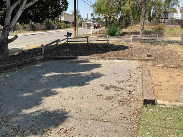 1110 E Alvarado Street, Fallbrook, California 92028