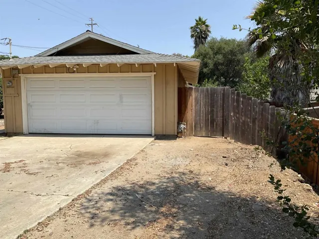 1110 E Alvarado Street, Fallbrook, California 92028