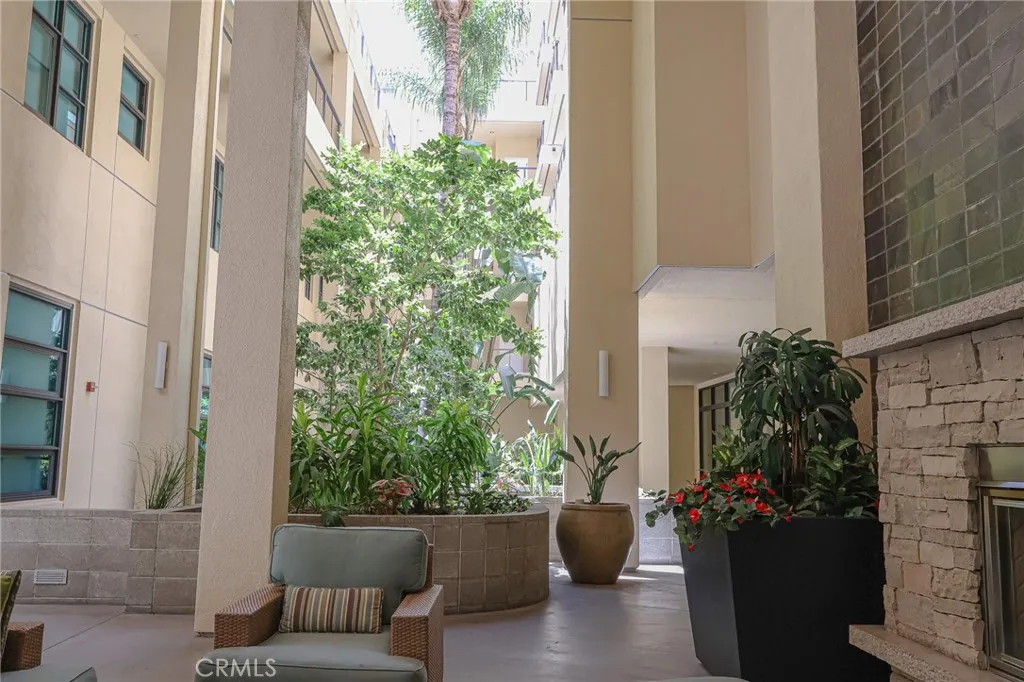 133 The Promenade N 334, Long Beach, California 90802 home-pic-49