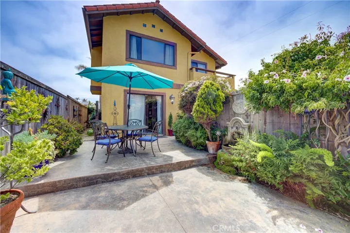 375 N 6th Street, Grover Beach, California 93433