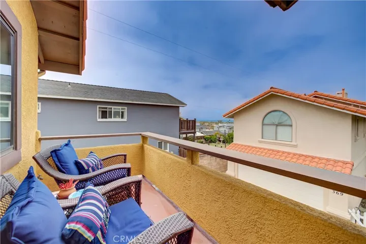 375 N 6th Street, Grover Beach, California 93433