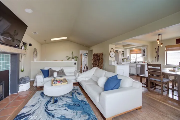 375 N 6th Street, Grover Beach, California 93433