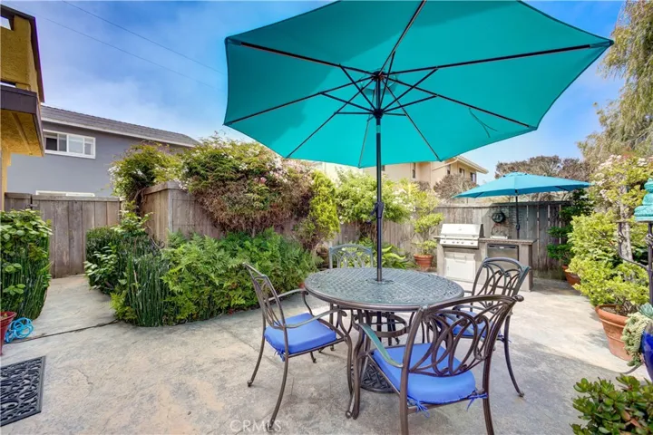 375 N 6th Street, Grover Beach, California 93433