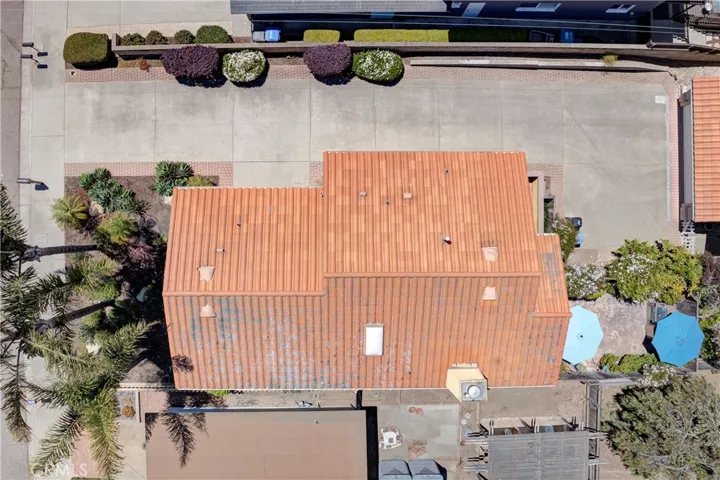 375 N 6th Street, Grover Beach, California 93433