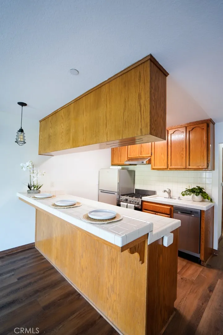 17200 Newhope Street 312, Fountain Valley, California 92708, 1 Bedroom Bedrooms, ,1 BathroomBathrooms,Residential,For Sale,Newhope,OC25157874