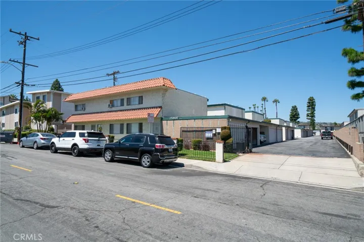25907 Oak Street, Lomita, California 90717