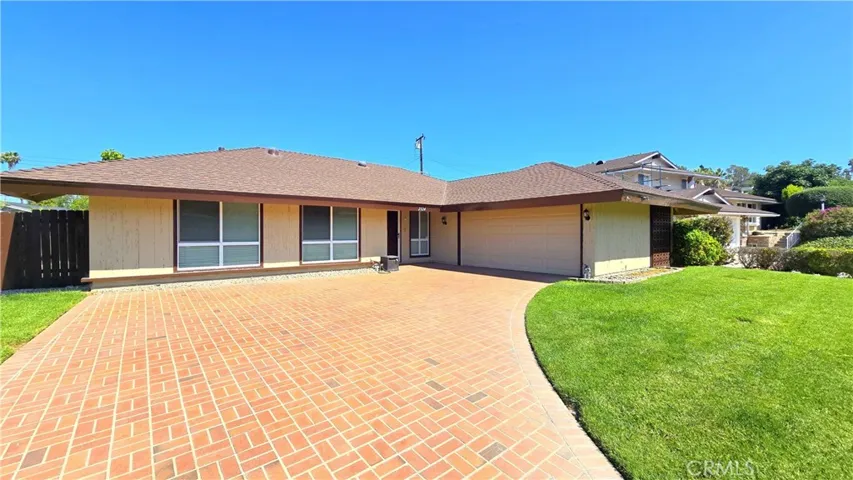 2324 Los Bentos Drive, Hacienda Heights, California 91745