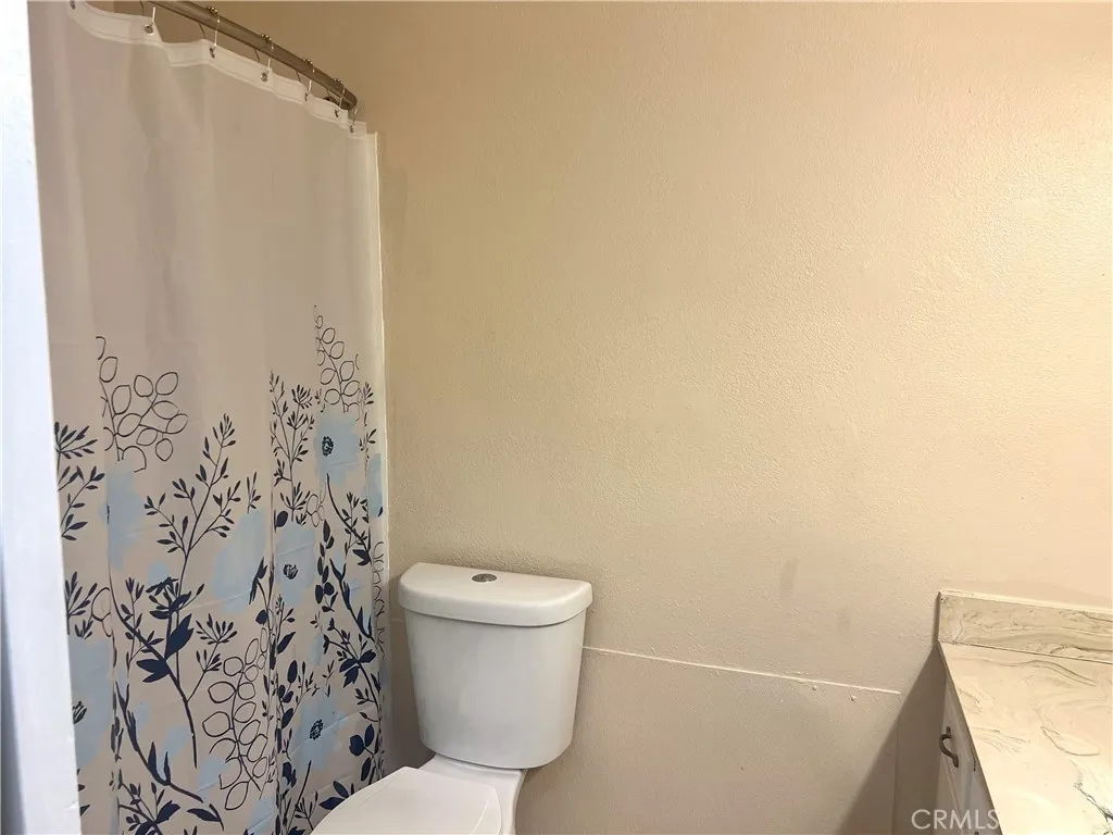 3700 Mountain Avenue 1, San Bernardino, California 92404 home-pic-18