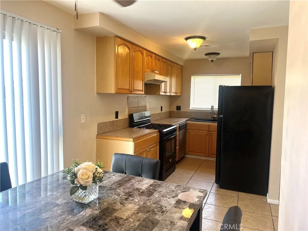 3700 Mountain Avenue 1, San Bernardino, California 92404 home-pic-7