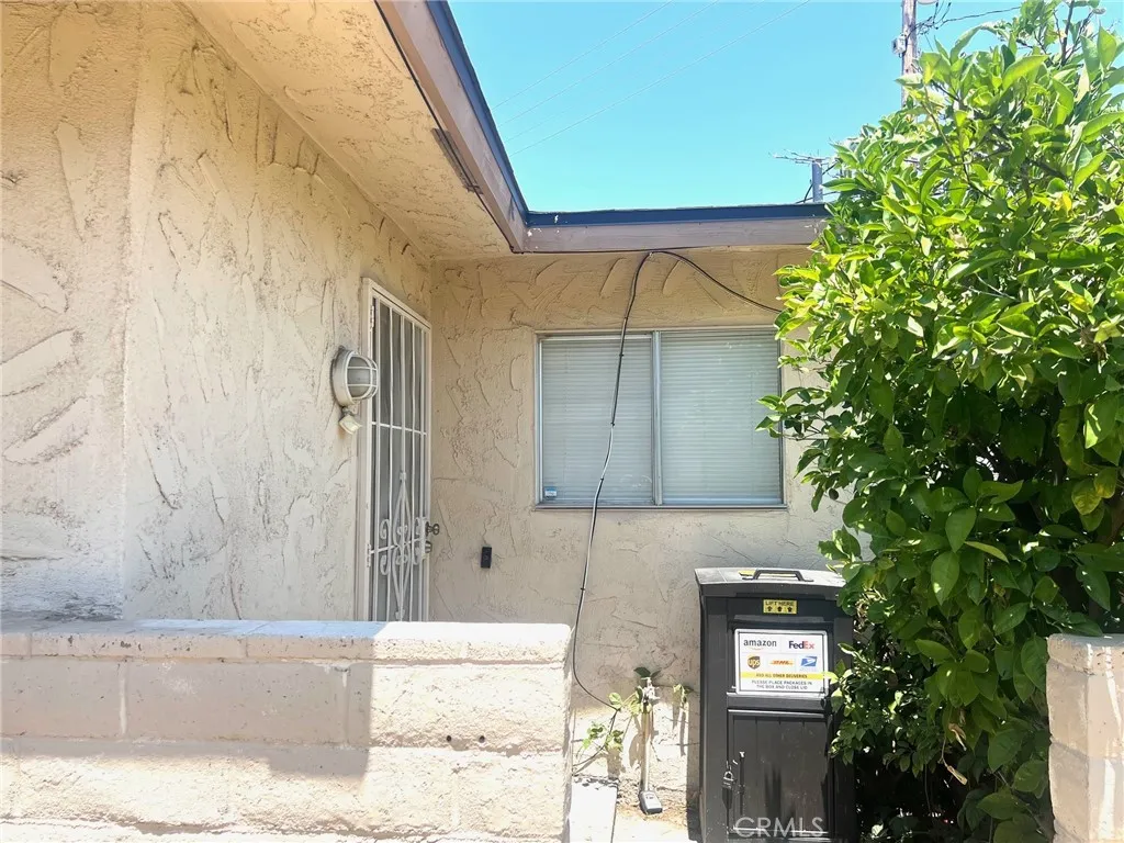 3700 Mountain Avenue 1, San Bernardino, California 92404 home-pic-1