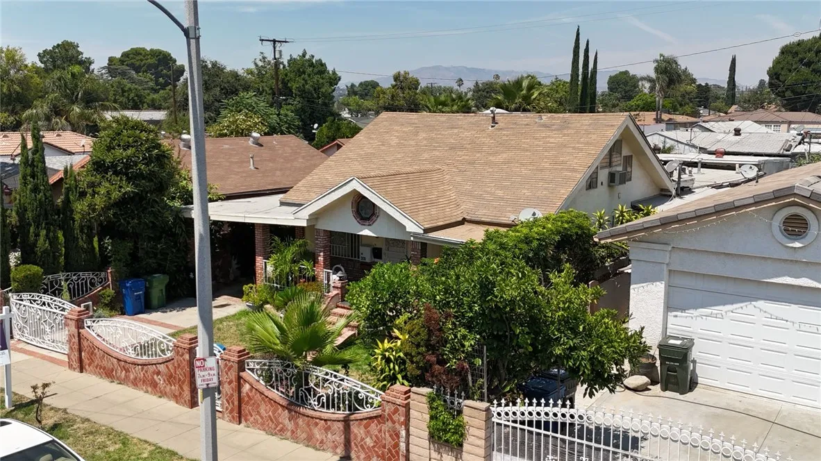 431 N Workman Street, San Fernando, California 91340 home-pic-5
