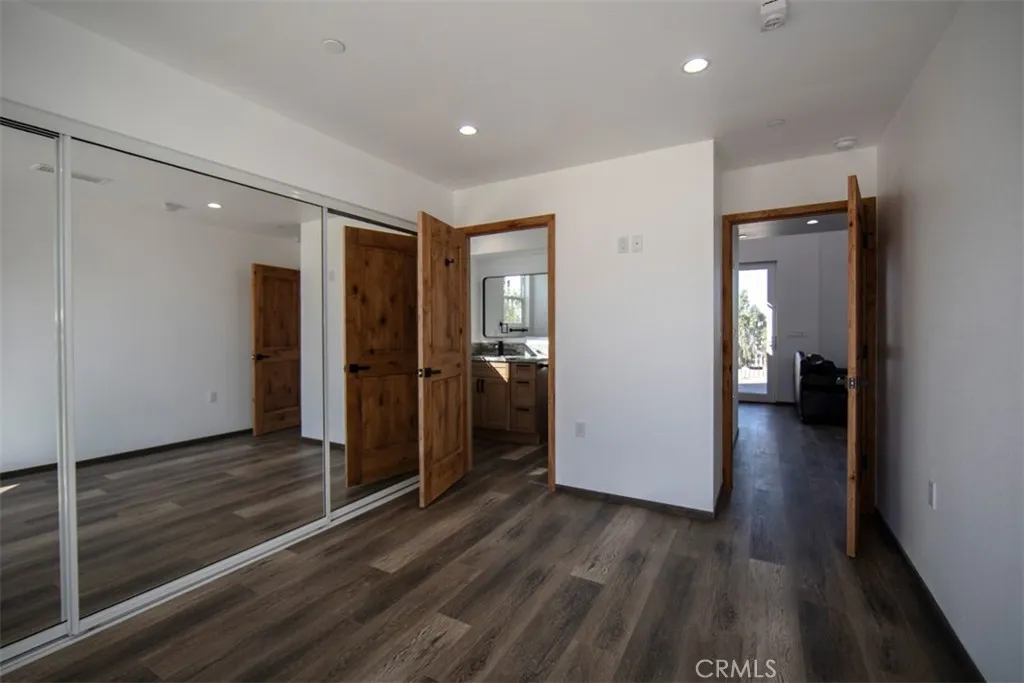 16590 Forrest Avenue, Victorville, California 92395 home-pic-21