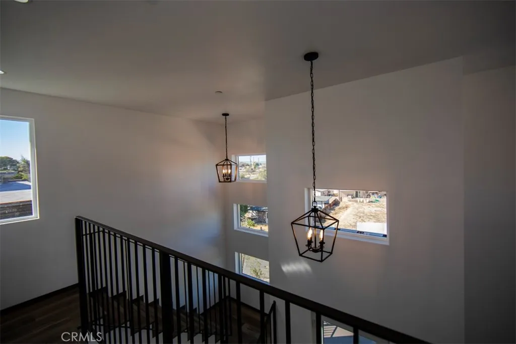 16590 Forrest Avenue, Victorville, California 92395 home-pic-30
