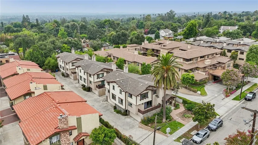 50 Esperanza Avenue A, Sierra Madre, California 91024