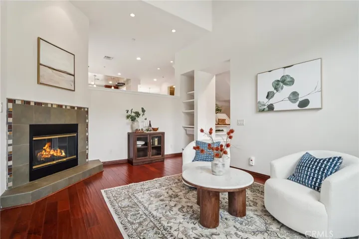 Formal Entry/Library/Living Room