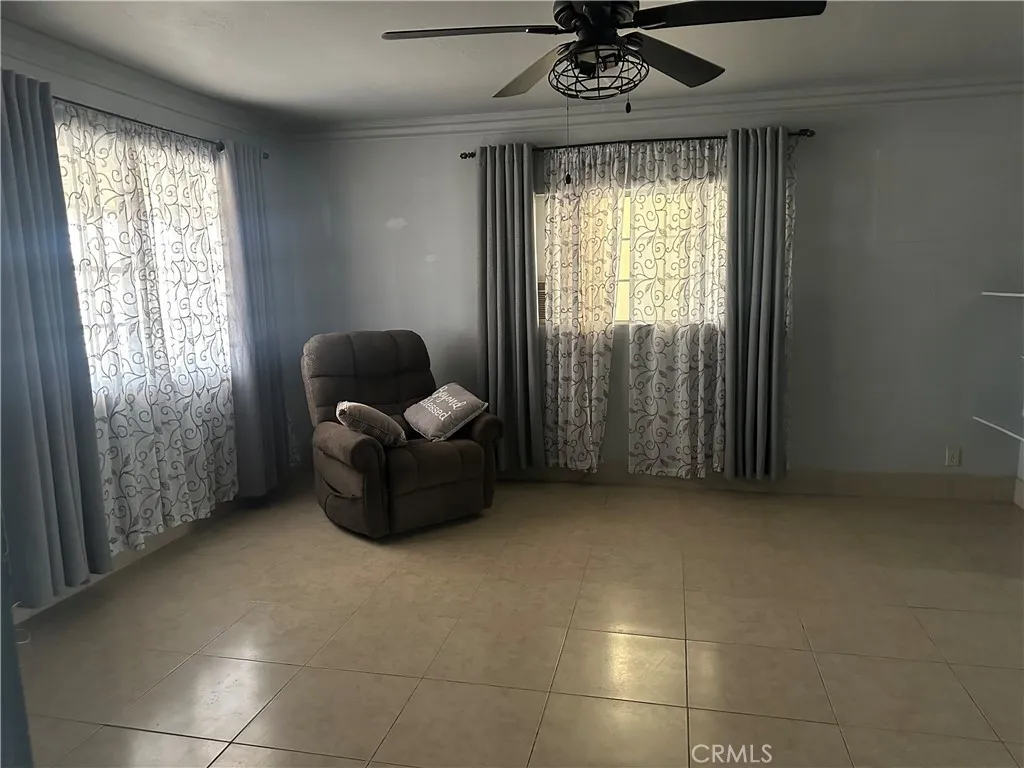 3938 Kreuer Road, Phelan, California 92371 home-pic-27