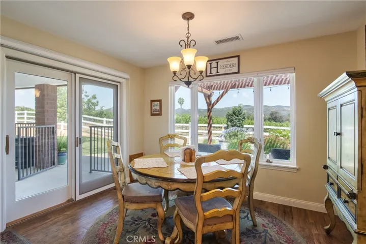 38155 Avenida La Cresta, Murrieta, California 92562