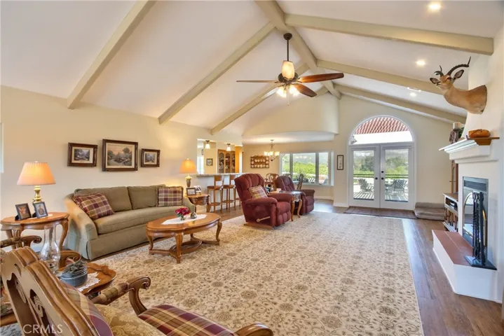 38155 Avenida La Cresta, Murrieta, California 92562