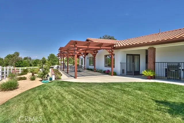 38155 Avenida La Cresta, Murrieta, California 92562