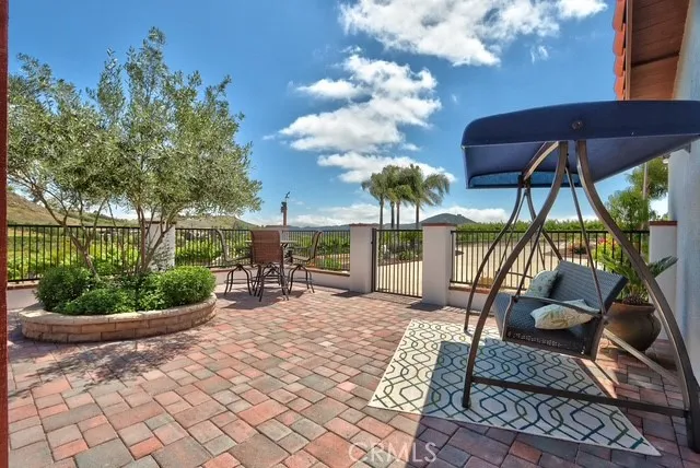 38155 Avenida La Cresta, Murrieta, California 92562