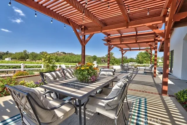 38155 Avenida La Cresta, Murrieta, California 92562