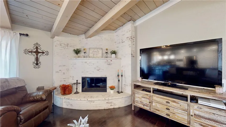 4921 Bluff Street, Norco, California 92860