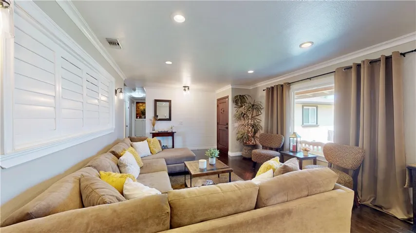 4921 Bluff Street, Norco, California 92860