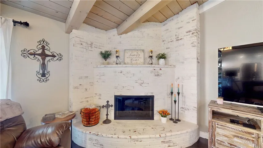 4921 Bluff Street, Norco, California 92860