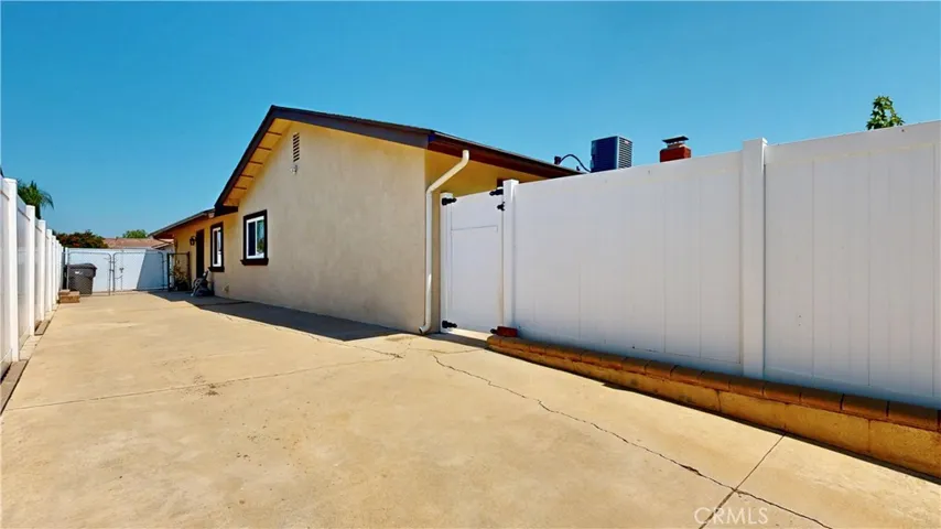 4921 Bluff Street, Norco, California 92860