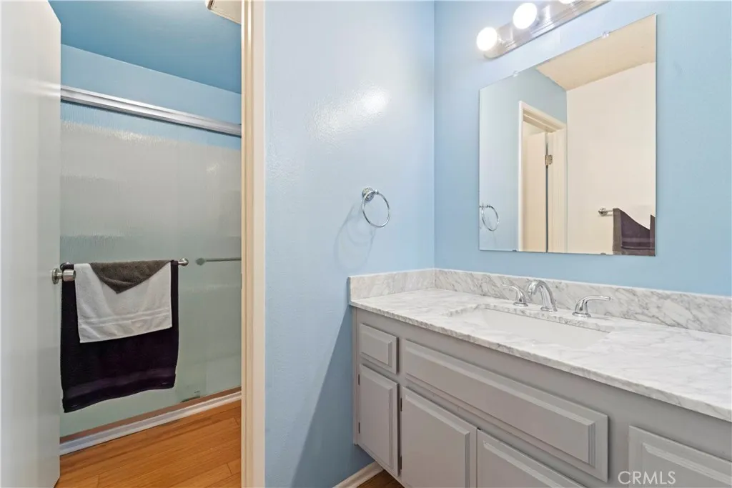 811 Cinnamon Lane, Duarte, California 91010 home-pic-10