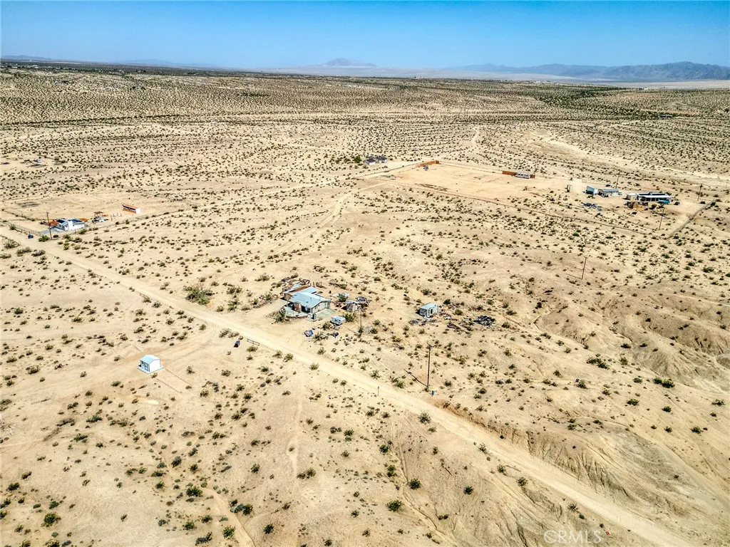 72082 Winters Road, 29 Palms, California 92277 home-pic-31
