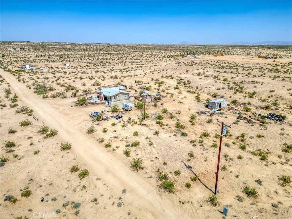 72082 Winters Road, 29 Palms, California 92277 home-pic-25