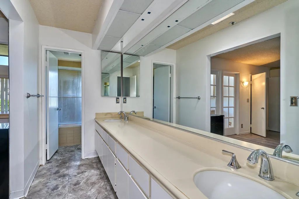 414 W Village Square, Palm Springs, California 92262 home-pic-33