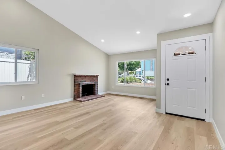 10758 Princess Arlene Drive, Santee, California 92071