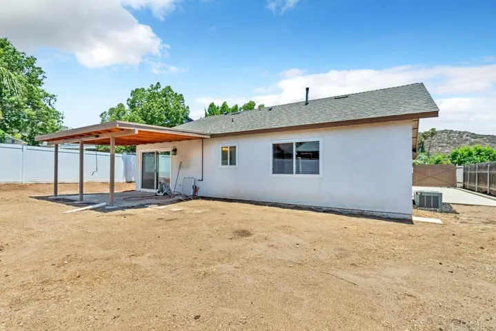 10758 Princess Arlene Drive, Santee, California 92071