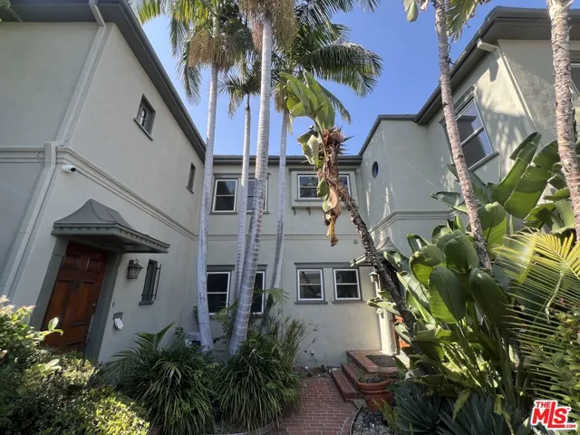 6915 Fountain Avenue, Los Angeles, California 90028