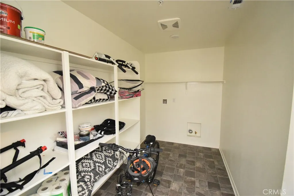 5280 Coyote Street, Hemet, California 92545 home-pic-16